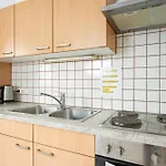 Privatzimmer, Robert Frank Ranshofen - Braunau 홈스테이 *