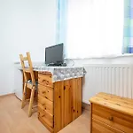 Privatzimmer, Robert Frank Ranshofen - Braunau * 브라우나우 암 인