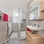 홈스테이 Privatzimmer, Robert Frank Ranshofen - Braunau