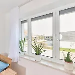 Privatzimmer, Robert Frank Ranshofen - Braunau