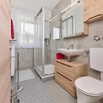 Privatzimmer, Robert Frank Ranshofen - Braunau 홈스테이 브라우나우 암 인