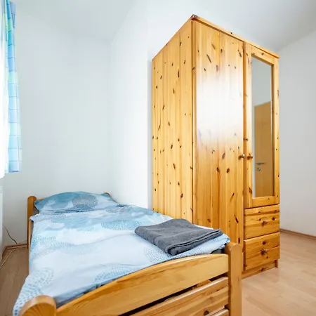 Privatzimmer, Robert Frank Ranshofen - Braunau Kwatera prywatna Braunau am Inn