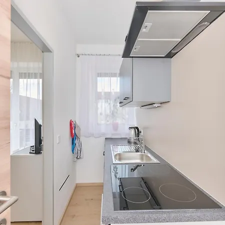 Privatzimmer, Robert Frank Ranshofen - Braunau Privatunterkunft Braunau am Inn