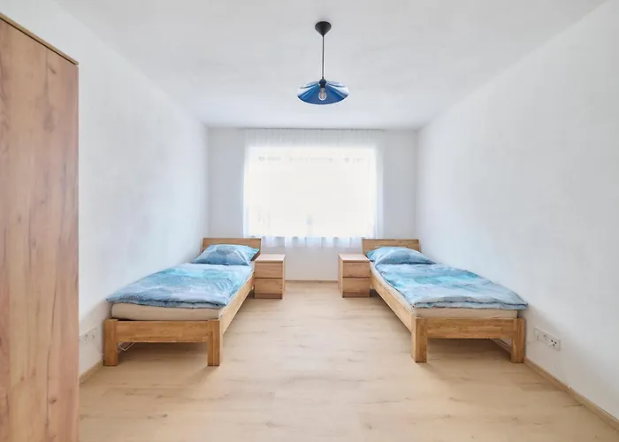 Privatzimmer, Robert Frank Ranshofen - Braunau