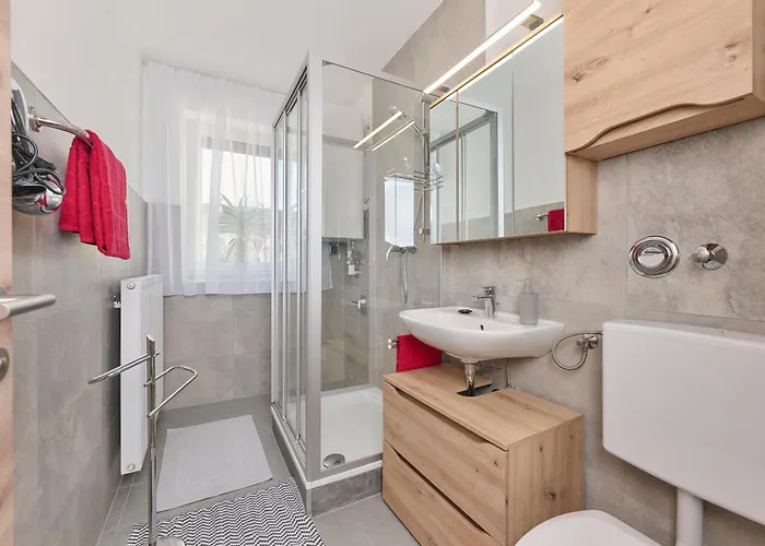 Rum i privatbostad Privatzimmer, Robert Frank Ranshofen - Braunau *